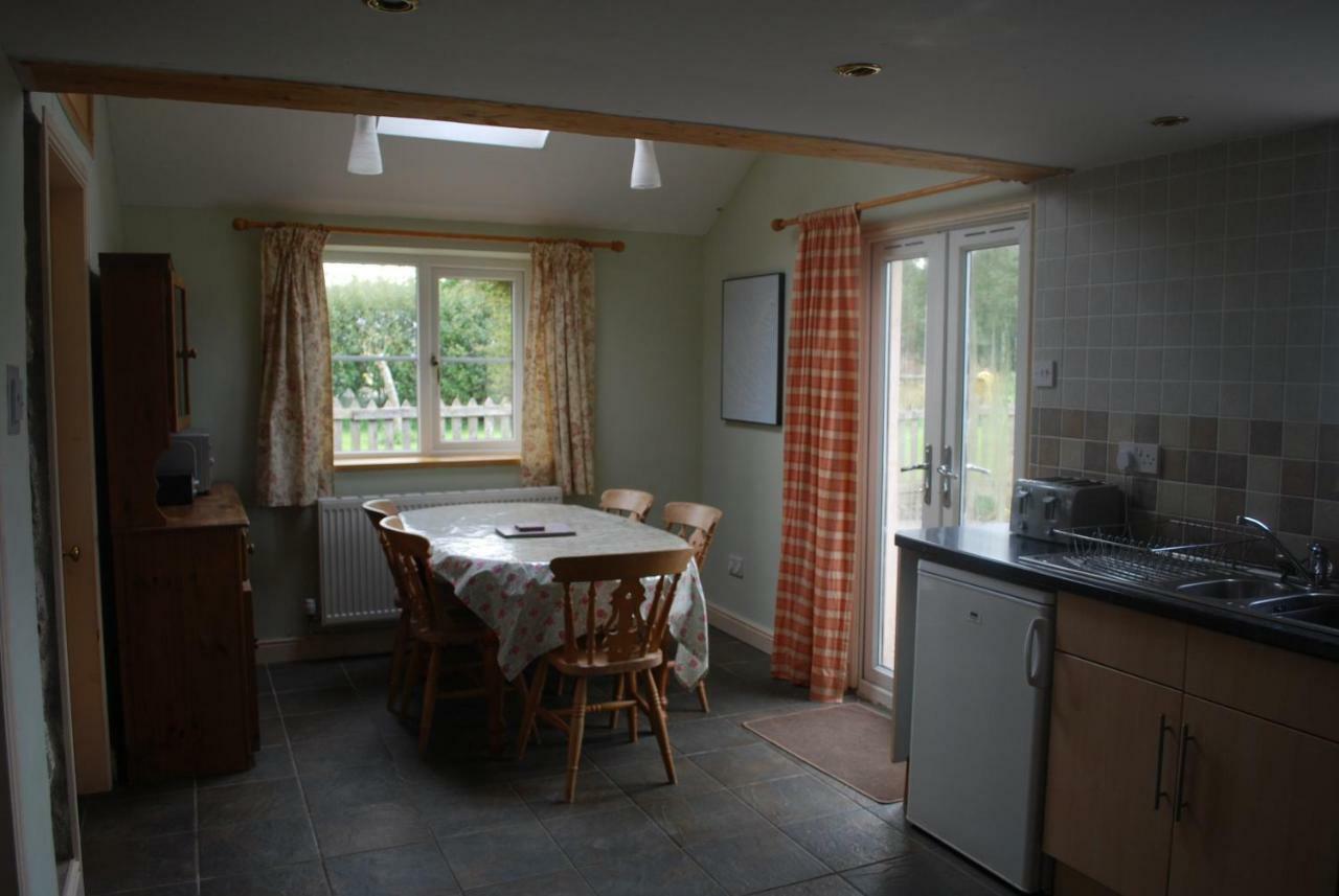 Ty Gylfinir Vila Llandegla Exterior foto
